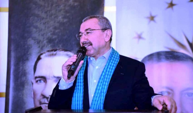 Ataşehir'de Rizeliler İsmail Erdem'le Buluştu