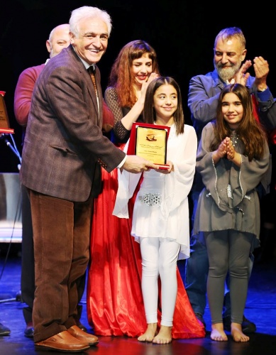 NAZIM HİKMET DOĞUM GÜNÜNDE ATAŞEHİR’DE ANILDI