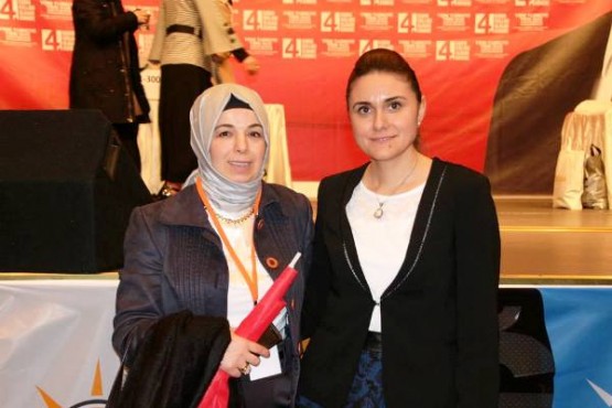 Neslihan Yurdagüll, Ak Parti Ataşehir Kadın Koları Başkanı Oldu