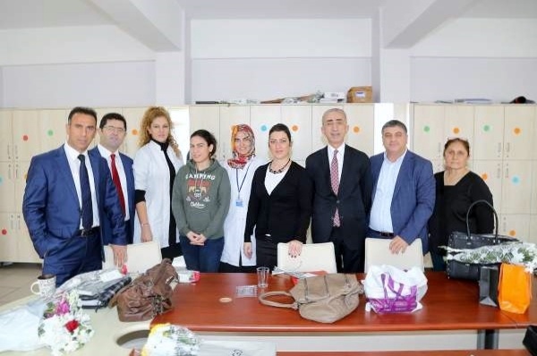 Öğretmenler Günü Ataşehirde Kutlandı 2015