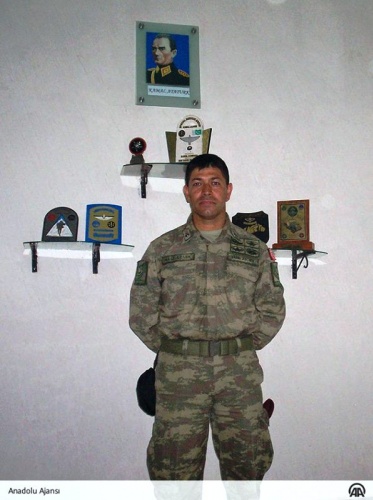 Ömer Halisdemir Foto Galerisi