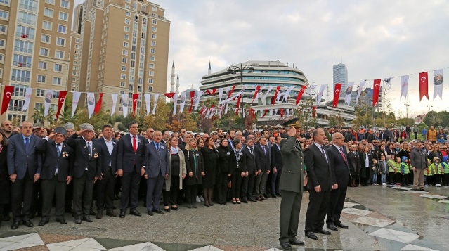 ULU ÖNDER MUSTAFA KEMAL ATATÜRK, ATAŞEHİR’DE ANILDI 2017