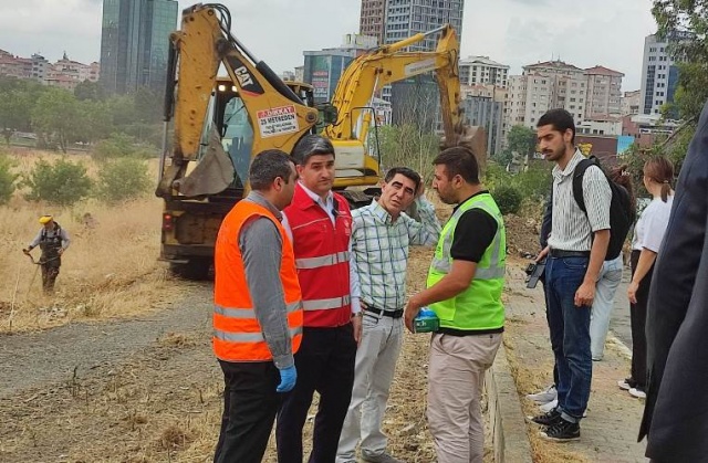 ATAŞEHİR BELEDİYE BAŞKANI ONURSAL ADIGÜZEL'İN 100 GÜNLÜK HİZMET KARNESİ