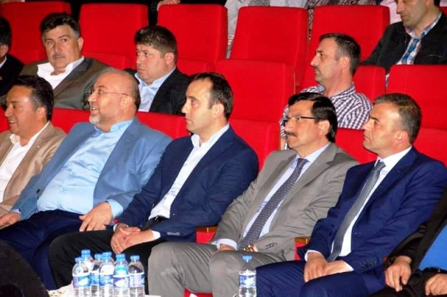 ORTA DERNEKLER FEDERASYONU'NDAN MUHTEŞEM KUR'AN ZİYAFETİ