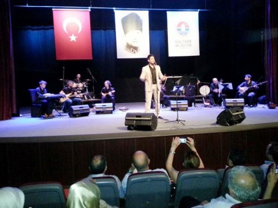 Özgür AKDEMİR Türkan Saylan Konseri