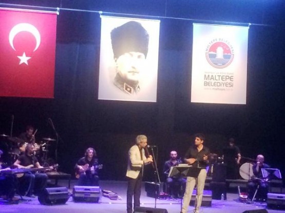 Özgür AKDEMİR Türkan Saylan Konseri