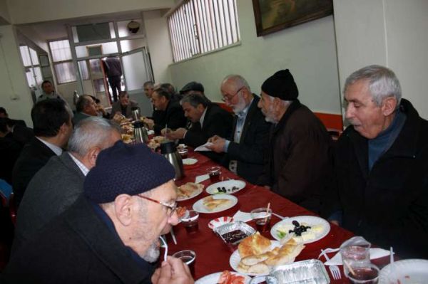ÇÖREKCİLER KÖYÜ DERNEK KAHVALTI
