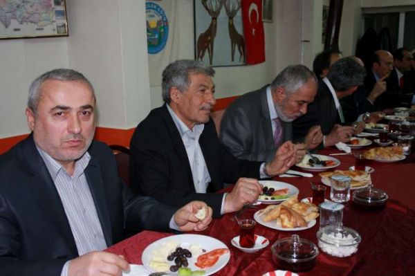 ÇÖREKCİLER KÖYÜ DERNEK KAHVALTI