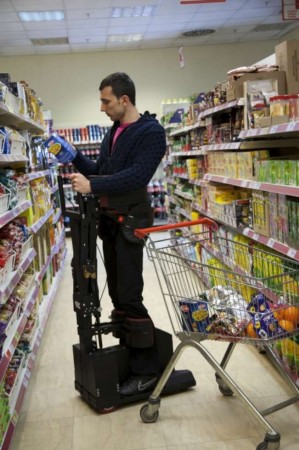 Engellileri özgürleştiren robot Tek RMC Robotik mobilizasyon