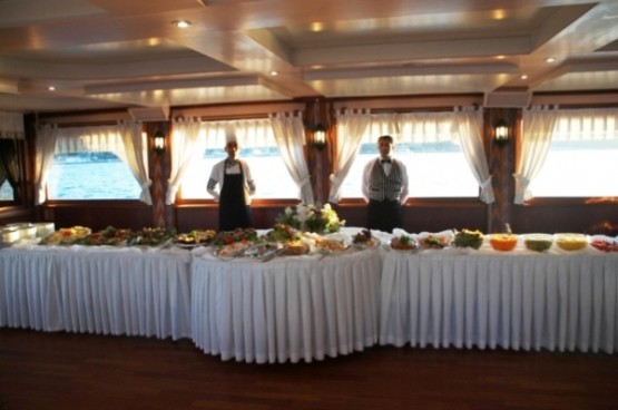 Semiramis Yatı İstanbul Boğaz Turları
