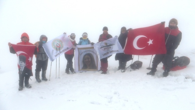 Ilgazdağı Sevgi Şima DEDE anısına Kış tırmanışı
