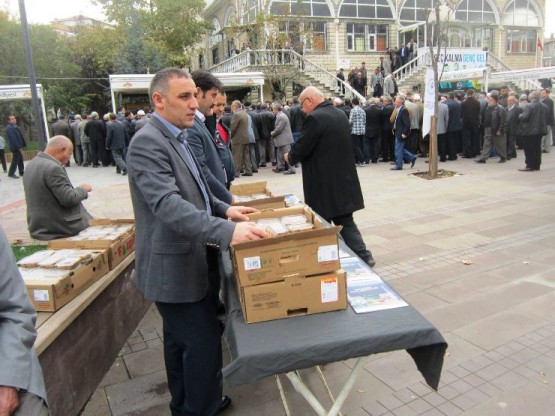 Sultanbeyli Çankırılılar Derneği Aşure Dağıtımı 2014
