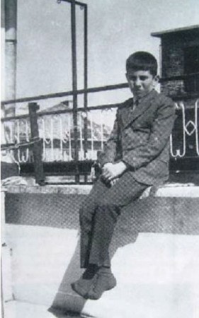 Siyasilerin İlginç Çocukluk Fotoları