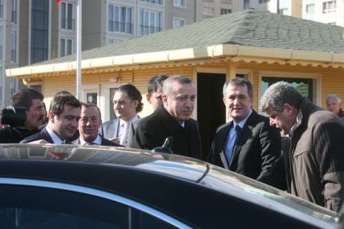 TAYYİP ERDOĞAN, BATI ATAŞEHİR ŞİRİN TAKSİ ZİYARETİ