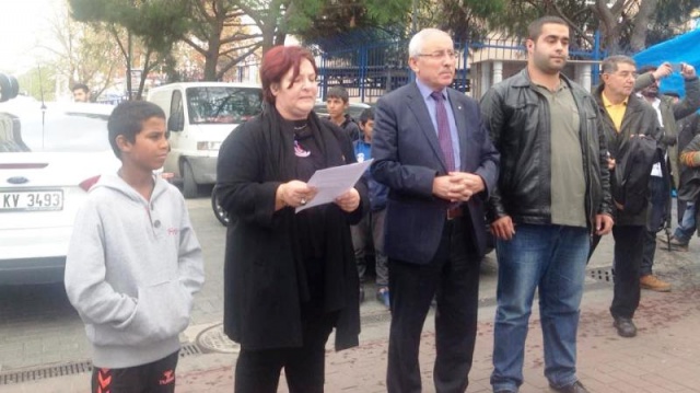 Tecavüz Mağdurları Yasası Protesto su CHP Ataşehir Teşgilatı, 2016