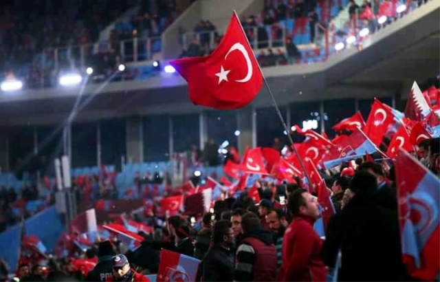 TRABZON, AKYAZI, ŞENOL GÜNEŞ, STADI FOTOLARI