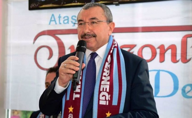 ATAŞEHİR TRABZONLULAR DERNEĞİ İSMAİL ERDEM’İ AĞIRLADI