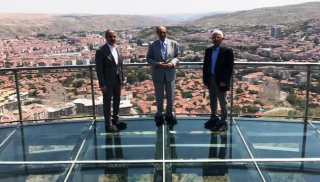Türkiye'nin En Büyük Cam Seyir Terası Çankırıda