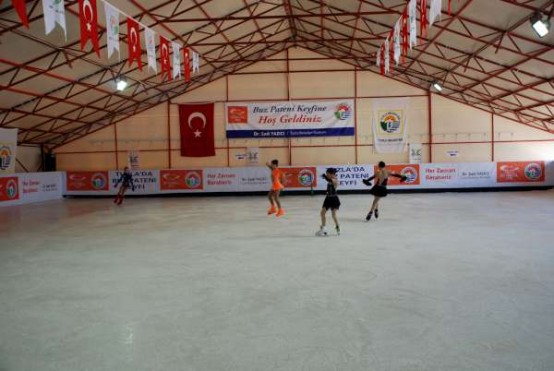 TUZLA BUZ PATENİ PİSTİ