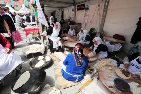 Ümraniye Kasatamonulular Keşkek Şöleni
