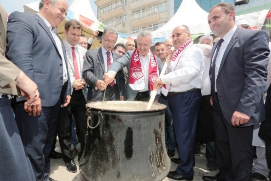 Ümraniye Kasatamonulular Keşkek Şöleni