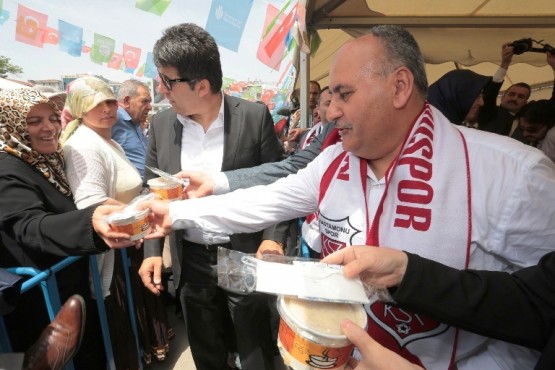 Ümraniye Kasatamonulular Keşkek Şöleni