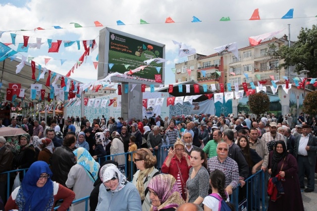 Ümraniye Meydanında Kastamonululardan Keşkek Şöleni