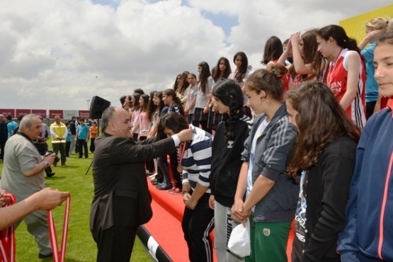 ÜMRANİYE SPOR OYUNLAR ÖDÜL TÖRENİ