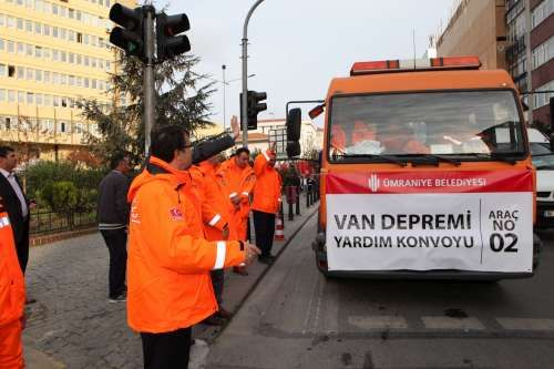 ÜMRANİYE BELEDİYESİ, VAN DEPREMİA YARDIM KONVOYU