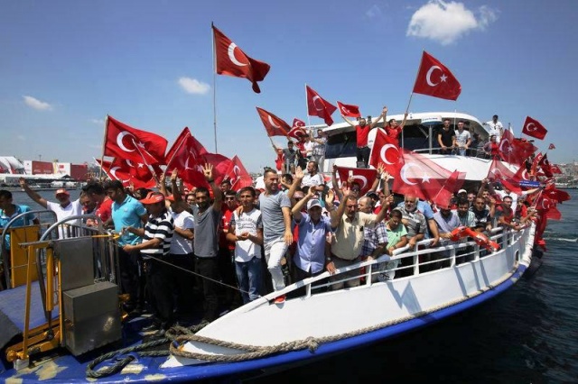 Yenikapı Demokrasi ve Şehitler Mitingi fotoları 2016