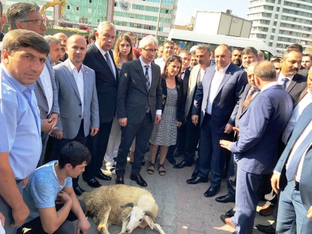Yenilenen MHP Ataşehir İlçe Başkanlığının Açılışı, 2018