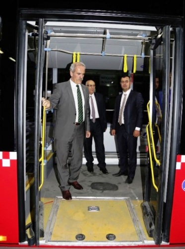 Türkiye'nin ilk yerli metrobüsü Akia