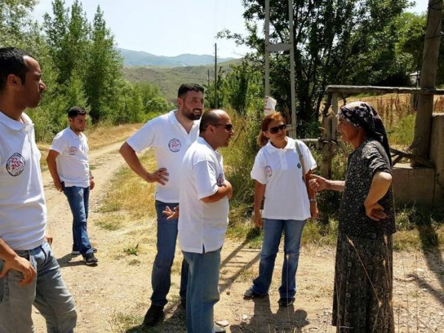 Zara Gençlik Platformu Erzak dağıtımı 2015