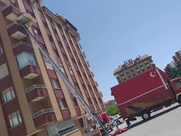 BAYRAMOĞLU Evden eve asansörlü nakliyat Taşımacılı