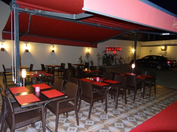 Restaurant Heaven Lounge