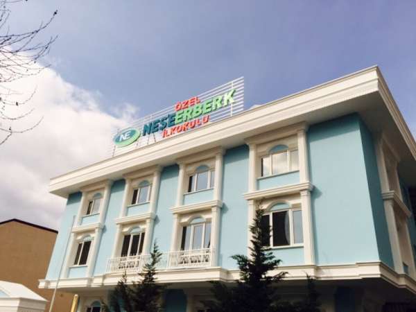NEŞE ERBERK İLKOKULU, ATAŞEHİR