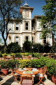 12-26 Nisan Restaurant Günlerine Davetlisiniz