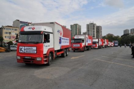 12 CHP'li Belediyeden, Van'a 10 tır dolusu İkinci Yardım Konvoyu