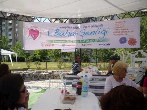 ATAŞEHİR GÖNÜLLÜLERİ DERNEĞİ 1.BAHAR ŞENLİĞİ
