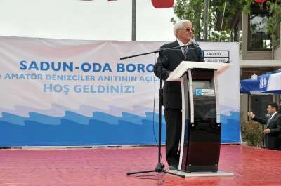 KADIKÖY’E SADUN-ODA BORO AMATÖR DENİZCİLER ANITI AÇILDI