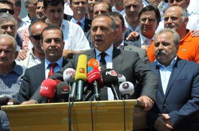 GÜRSEL TEKİN AÇIKLAMADA BULUNDU