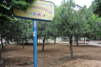 Pendik’in parkları modernleşiyor