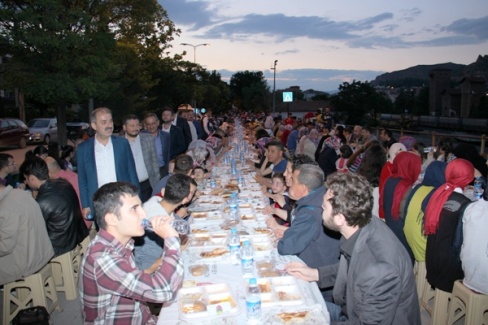Çankırı'da Ramazan Coşkusu Sokaklara Taştı