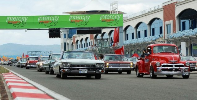 ARABALI SİNEMADA “CASABLANCA” NOSTALJİSİ