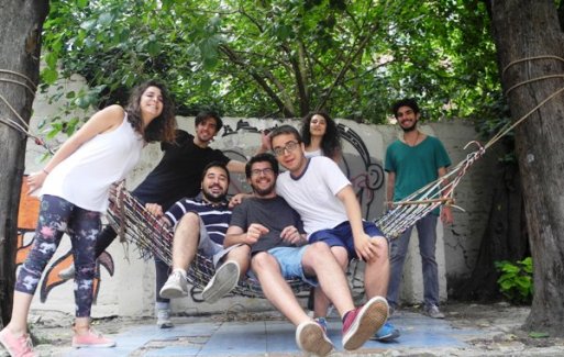 KABLODAN HAMAK,  TV’DEN ROBOT