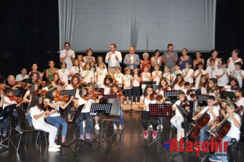 KADIKÖY’DE AYVALIK RÜZGARI ESTİ