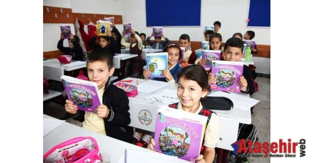 Ataşehirli Çocuklara Çevreci Kitaplar dağıtıldı