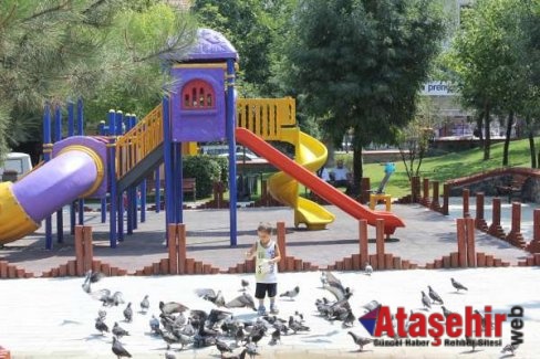 ÜMRANİYE YEŞİL ALANLARLA NEFES ALIYOR