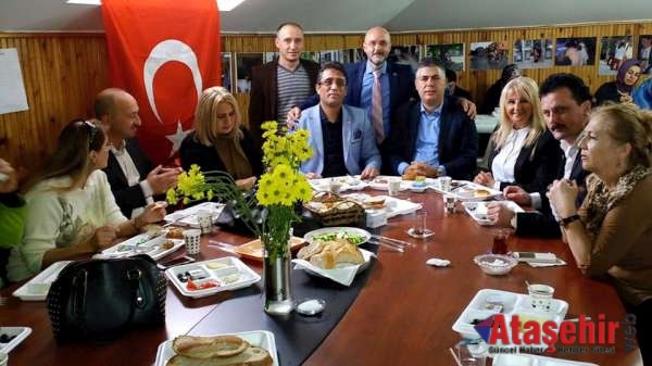 "YETİM GÜLERSE DÜNYA GÜLER"