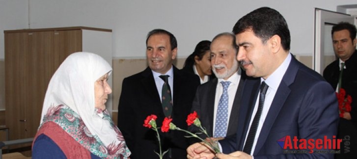 Vasip Şahin Darülaceze'yi ziyaret etti